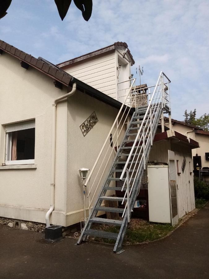 Petit Appartement 30M2, 3 Lits, 3 A 4 Pers Neuilly  Dış mekan fotoğraf